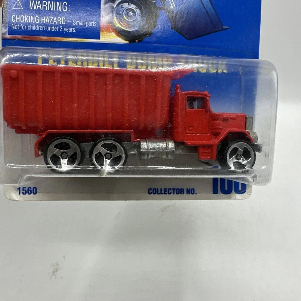 Hot Wheels Peterbilt Dump Truck No. 100 1560 1991 Red